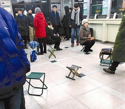 春节后湖北首趟返粤务工人员抵达采访手记“panda sports”(图2) xiongmao体育