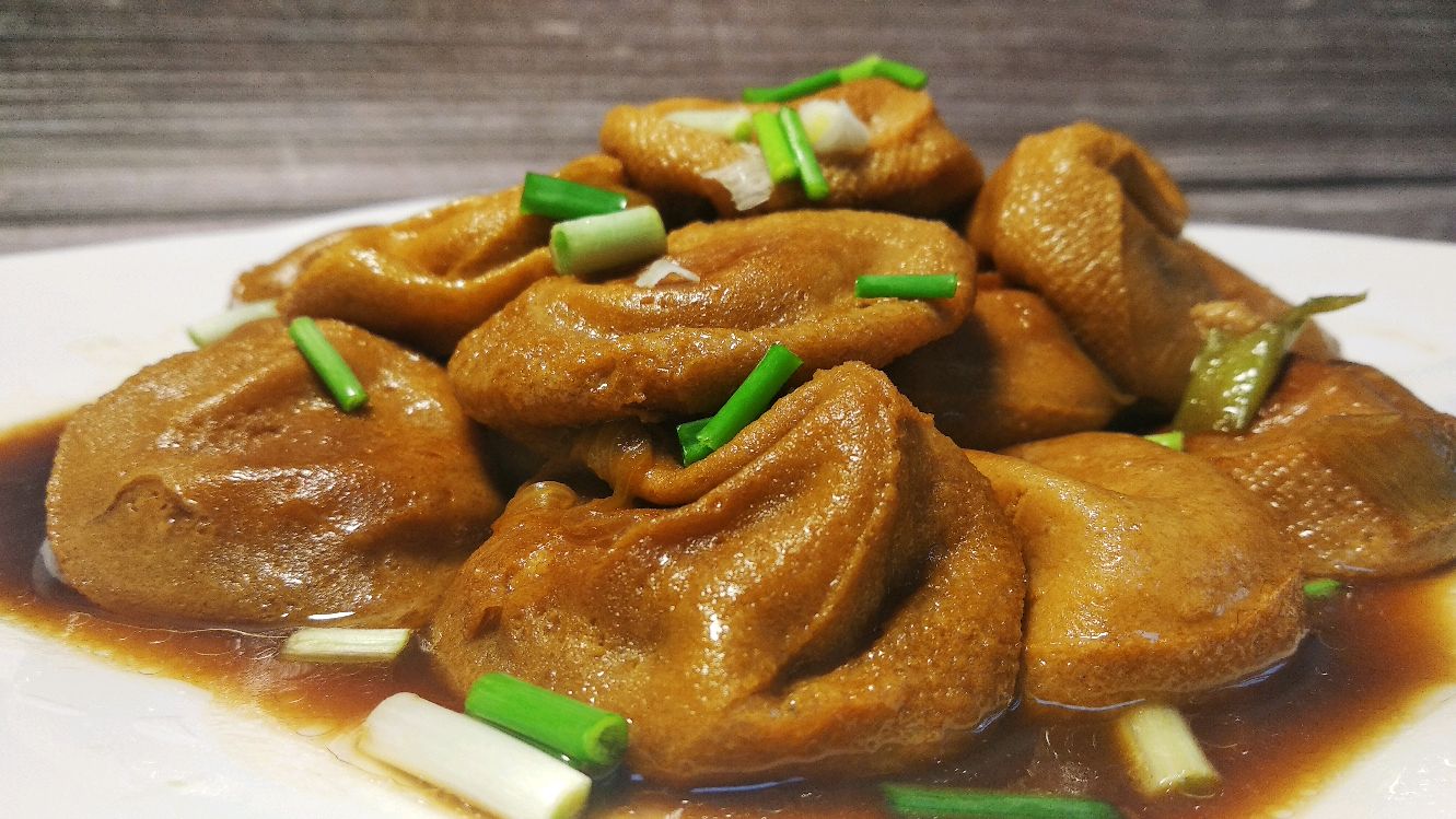 xiongmao体育_柏安现身电影《天火》首映礼 豪华阵容演绎“爆”效巨制(图3) panda sports